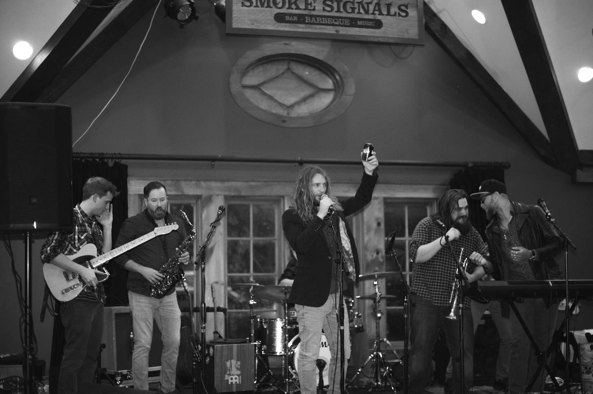 The Shoeshiners live at Smoke Signals